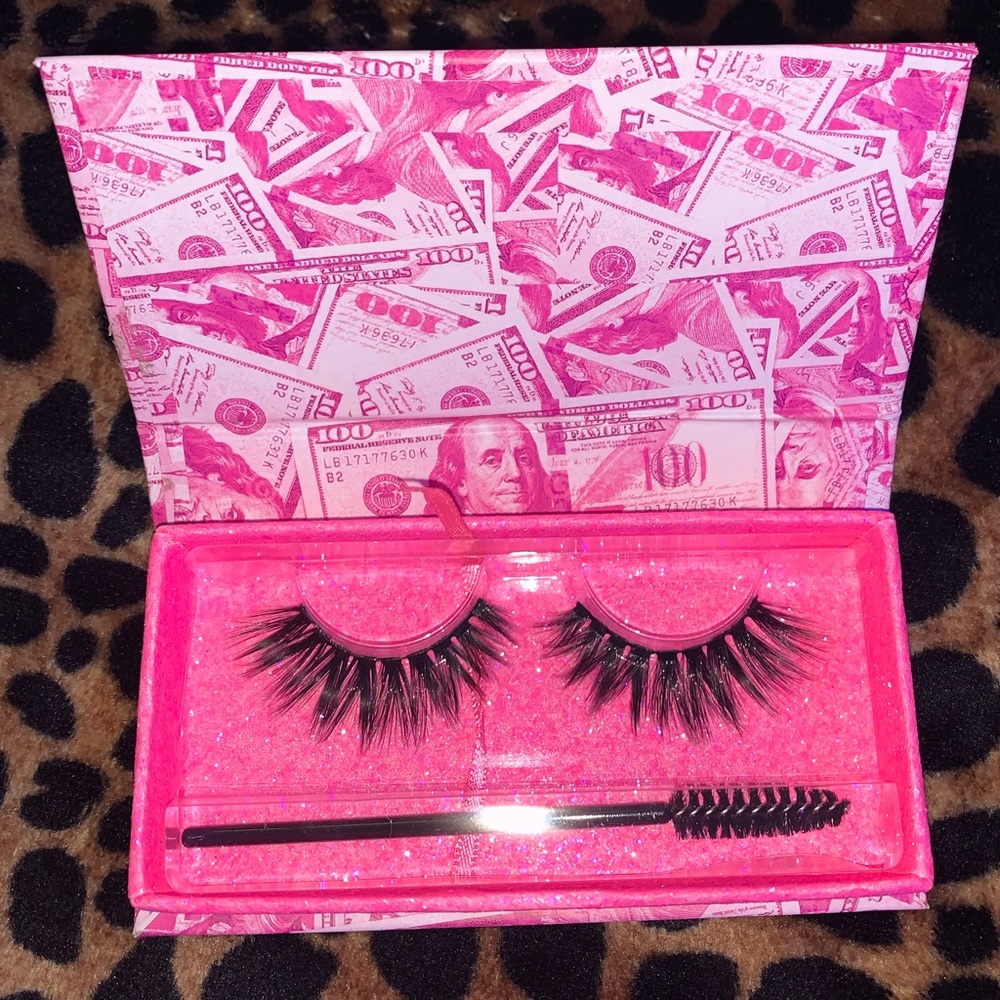 Mink lashes